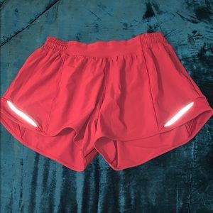 Lululemon Hotty Hot Short